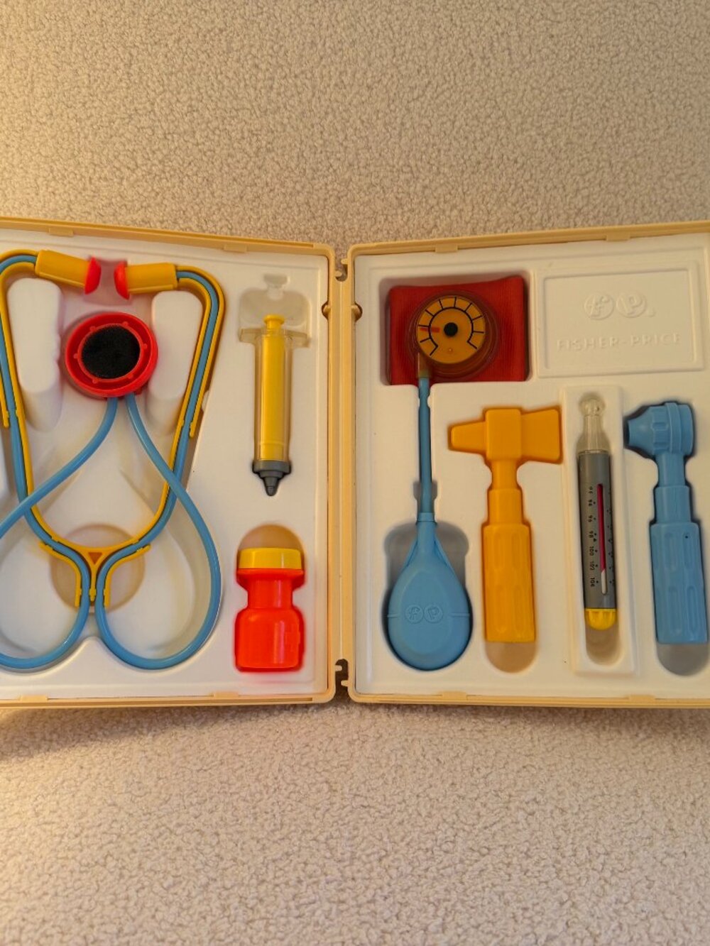 Vintage Fisher Price Medical Kit #936 (1977)